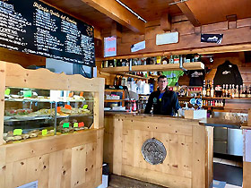 Il barl del rifugio e il bar